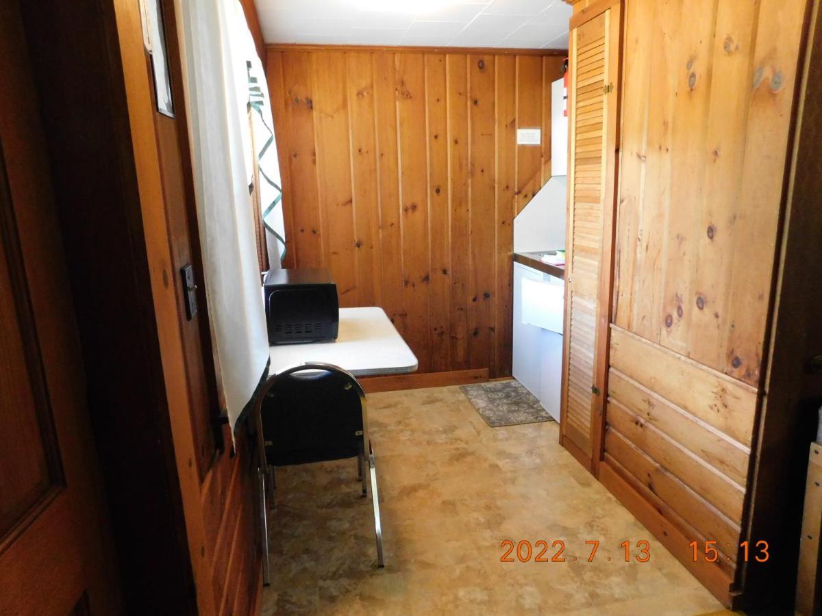 Patio Motor Court Motel Carroll Bagian luar foto